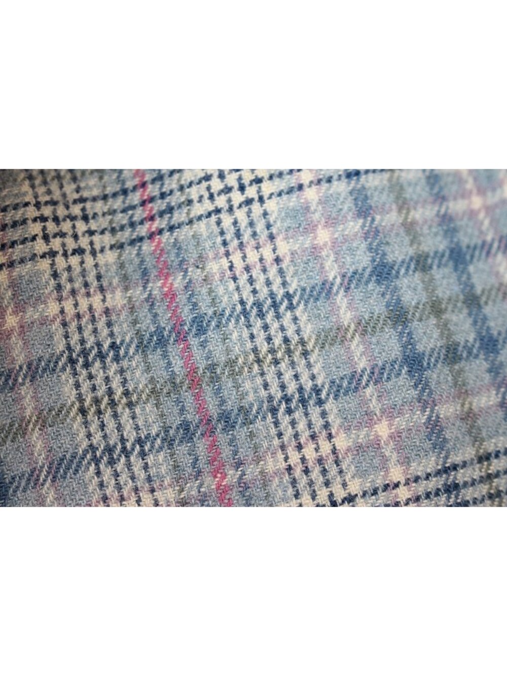 Pendleton Vintage 1970s - Made in Portland, Ore - Wool Plaid Knee Len Skirt, 10 - Picture 12 of 12